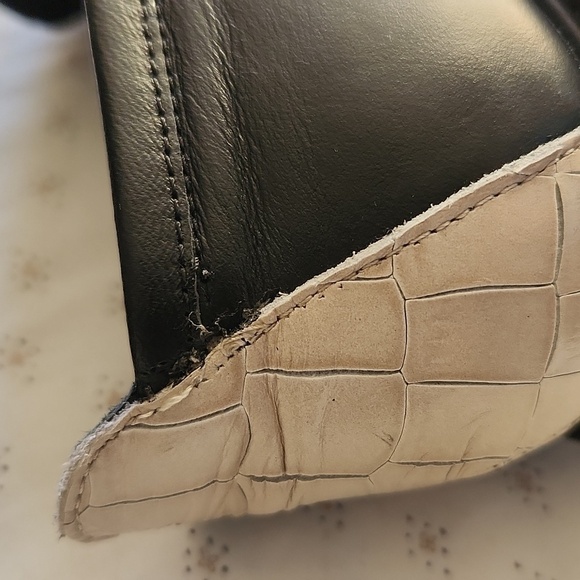 M.Gemi ELSA black/off-white croc embossed loafers sz 38/7.5 - Picture 12 of 13